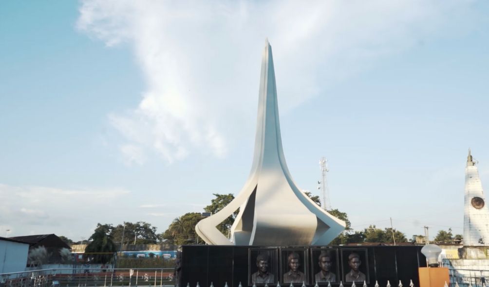 Martyrs Column of Howly